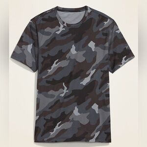 Old Navy Active Boys Black and Gray Camo Performance Shirt